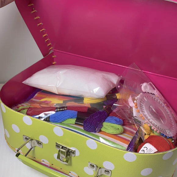 My First Sewing Kit - Picture 8 of 10